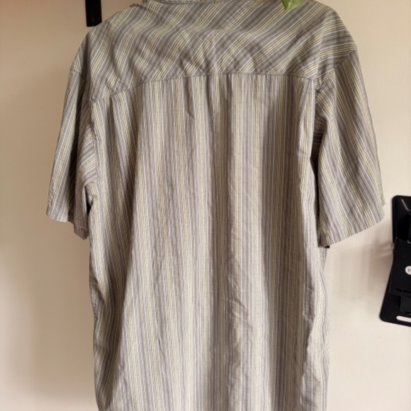 Columbia Short Sleeve dress shirt Outdoors hiking XL Men's polyester cotton - Picture 4 of 5